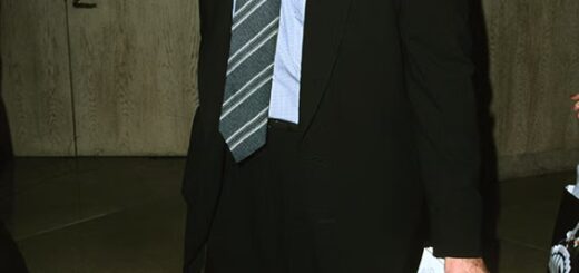 Tom Selleck, 80, Looks Unrecognizable During Rare Outing Without Signature Mustache